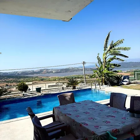 Tatil Evi With A Full Private Pool