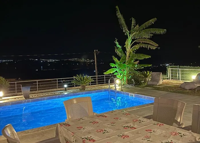 Tatil Evi With A Full Private Pool Milas