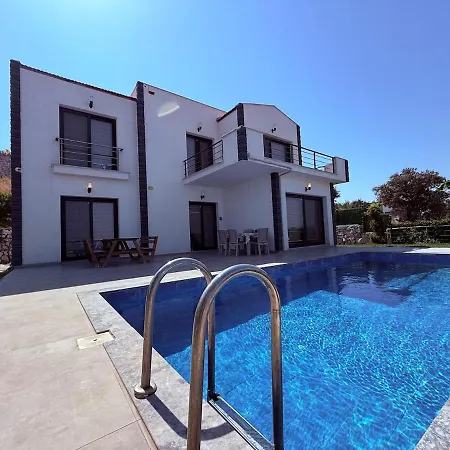 Ferienhaus With A Full Private Pool