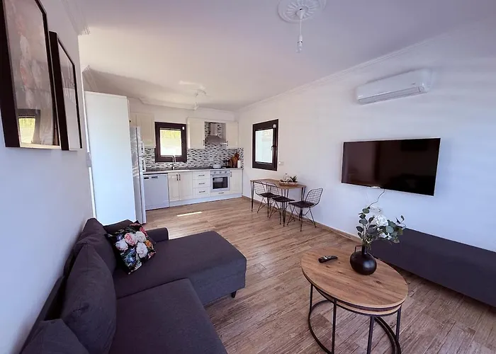 Prázdninový dům With A Full Private Pool